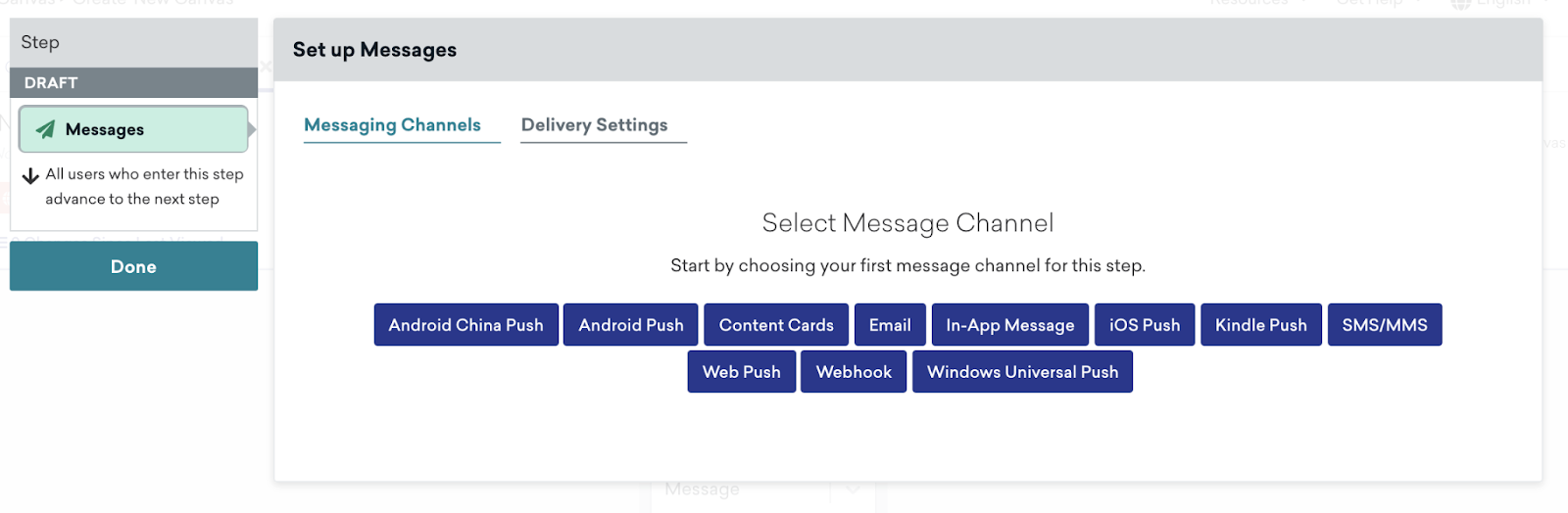 Configurer les paramètres de messages pour une étape de message qui comprend la possibilité de sélectionner votre canal de communication et de personnaliser les paramètres de réception/distribution.