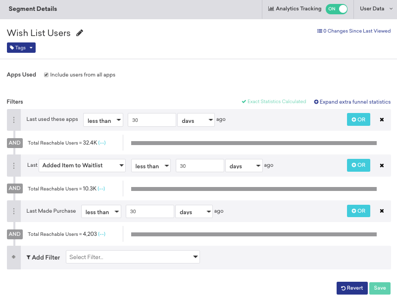 Exemple d’entonnoir de segments avec les filtres suivants : « Last used these apps less than 30 days ago (A utilisé ces applications pour la dernière fois il y a moins de 30 jours) », « Last Added Item to Waitlist less than 30 days ago (Dernier article ajouté à liste d’envies il y a moins de 30 jours) », et « Last Made Purchase less than 30 days ago (Dernier achat effectué il y a moins de 30 jours) » pour atteindre un total de 4 302 utilisateurs.